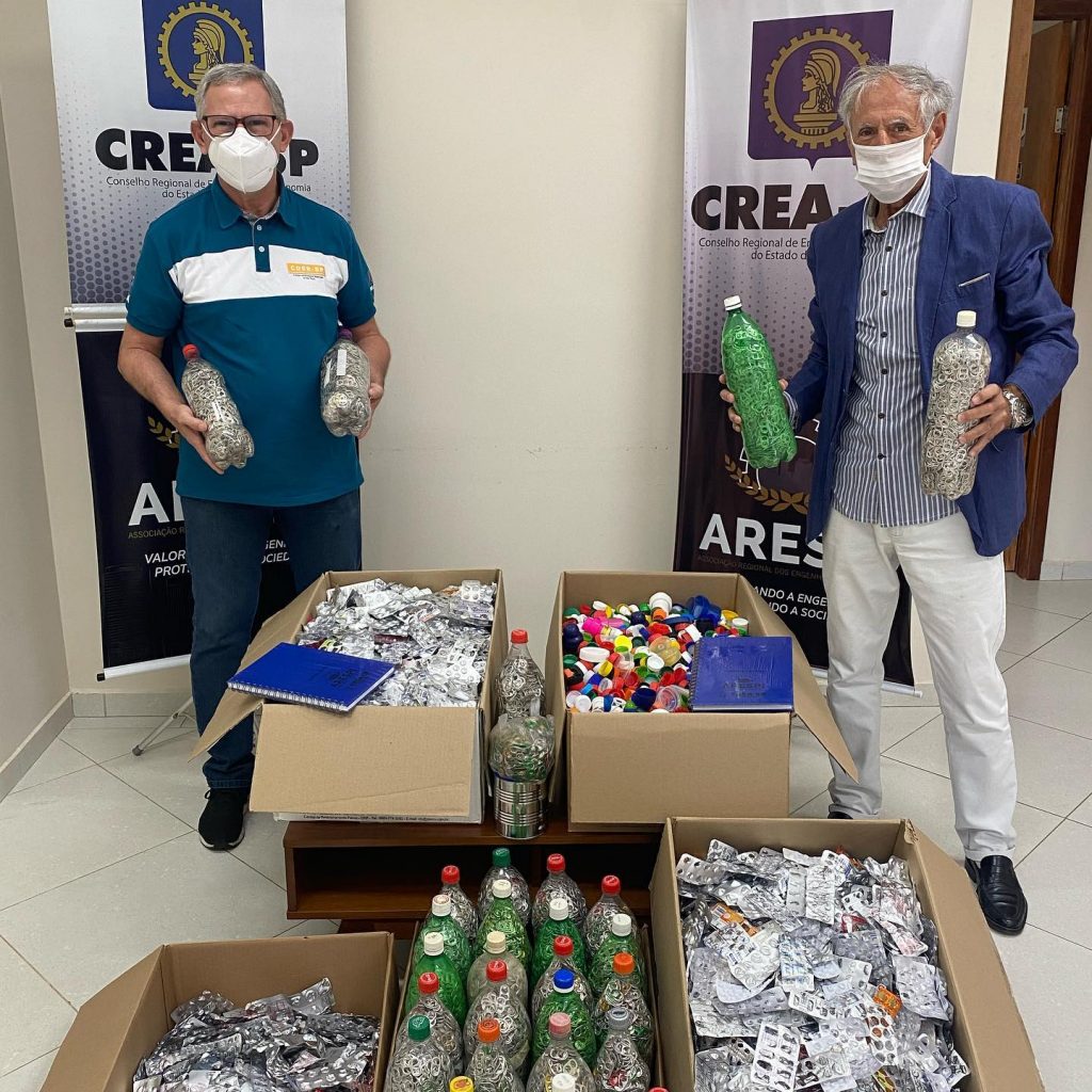 193656175_1493655224313091_699222569065877066_n ARESPI entrega materiais arrecadados na campanha solidária