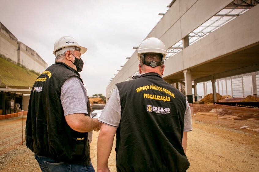 Agentes-fiscais-do-Crea-SP-Foto-CDI-Comunicacao-847×564-1 Mais agilidade para acessar ARTs